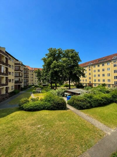 Bezugsfrei & Toplage Nähe Schloss Charlottenburg -2 Zi. ETW zu Verkaufen, 10589 Berlin, Etagenwohnung