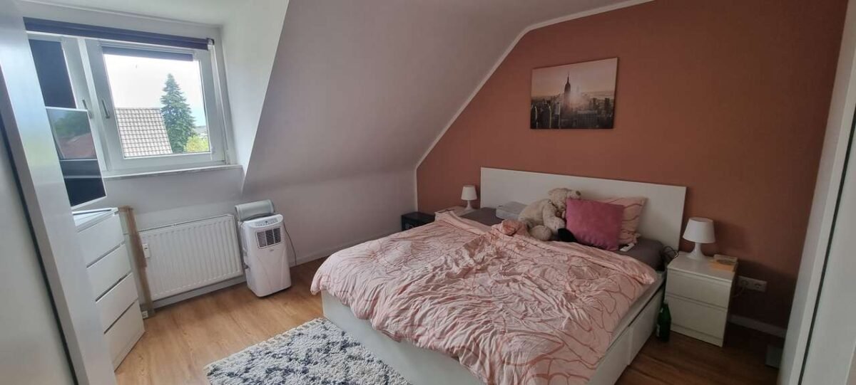 Schlafzimmer Bild 2