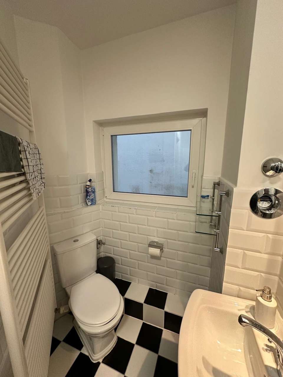 Gäste WC im UG
