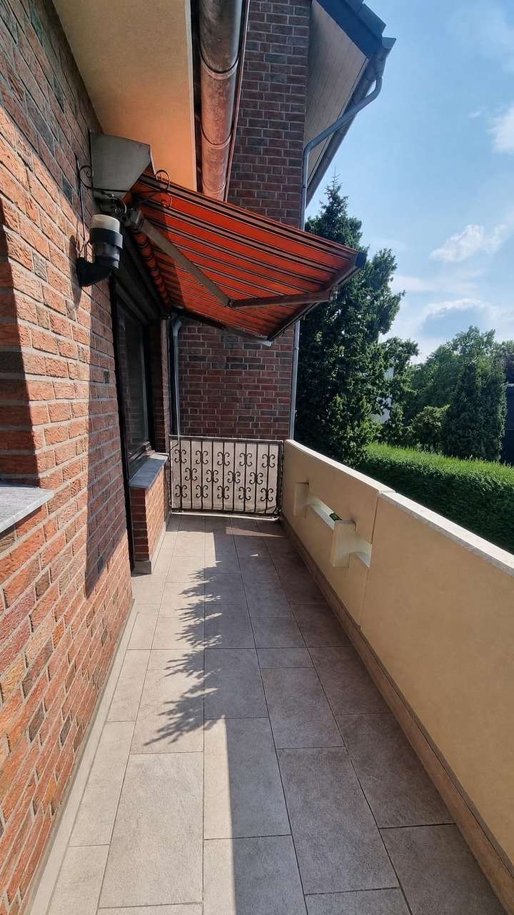 Balkon mit Markise