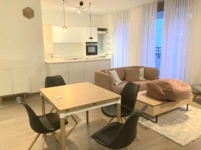 Befristete Vermietung! 3 Zi.-Whg. mit EBK & Aufzug- perfekt zum erstmal ankommen, 10115 Berlin, Etagenwohnung