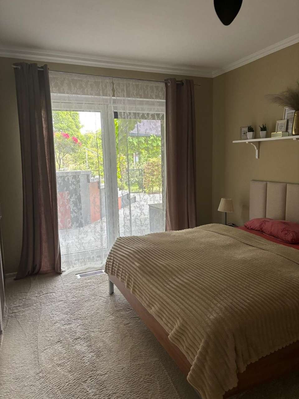 Schlafzimmer EG